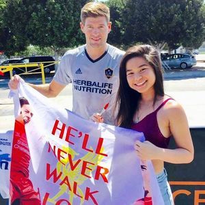 Meet your Posher, Béla